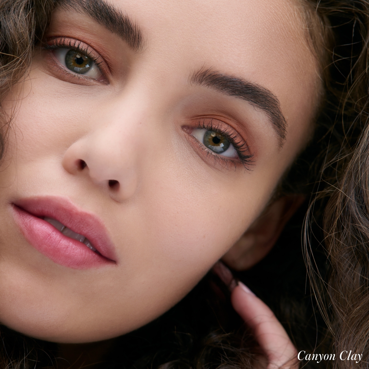 Cashmere Matte Eyelights