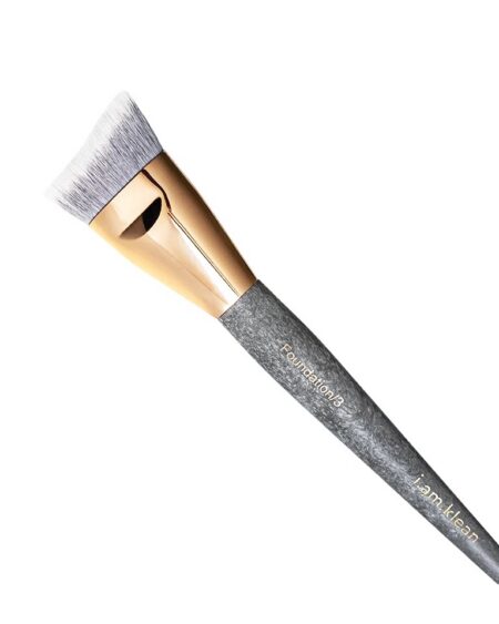 #3 Foundation Brush